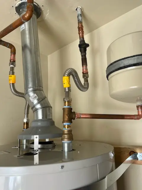 Water heater installation and plumbing repair in Raoul